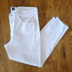 Gap Raw Hem True Skinny White Jeans, size 31